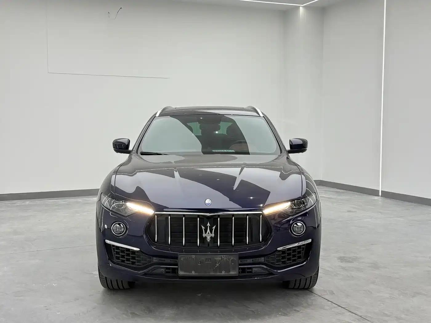 2019 Levante 3.0T Luxury Edition (China V Emission Standard) — миниатюра 3