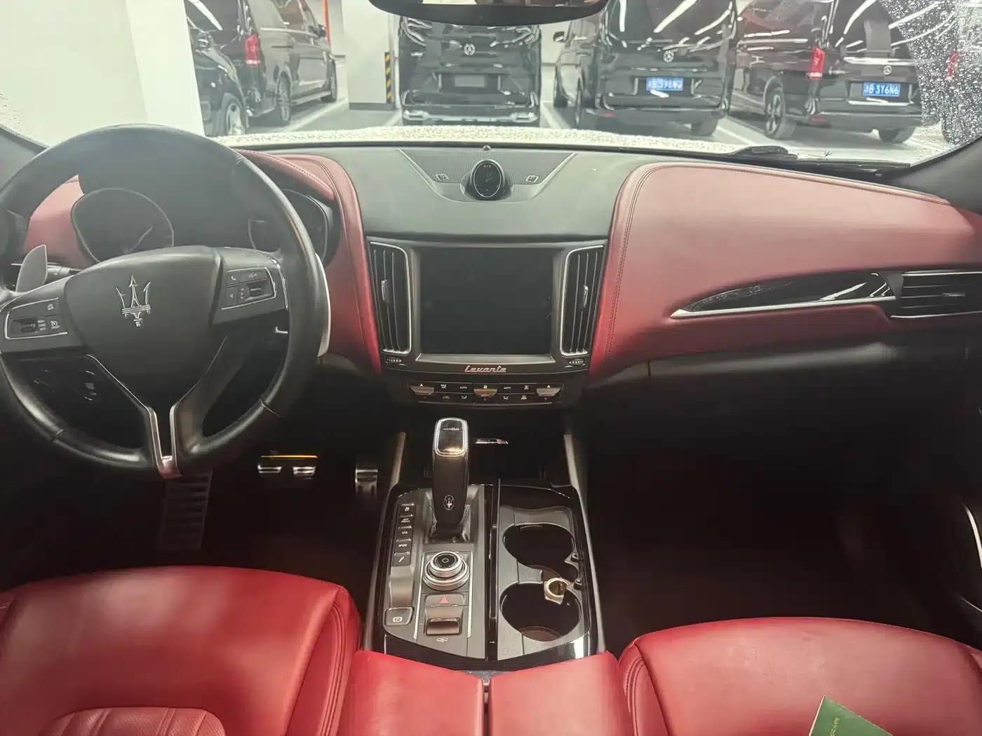 2019 Levante 3.0T Standard Edition (China V Emission Standard) — миниатюра 5