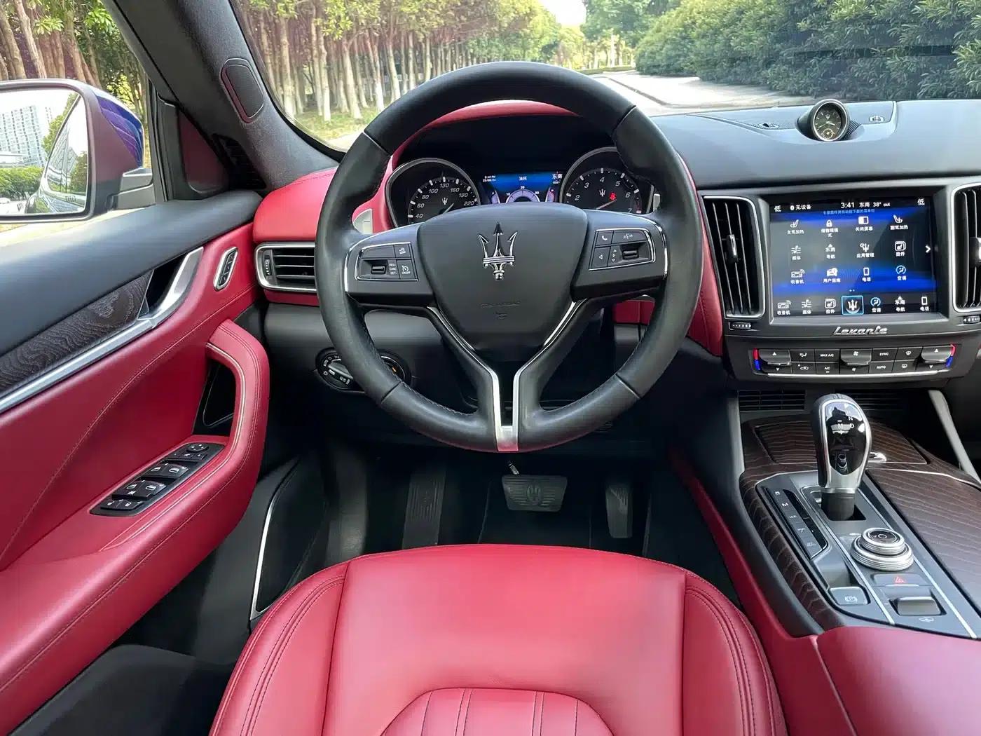 2016 Levante 3.0T Standard Edition — миниатюра 11