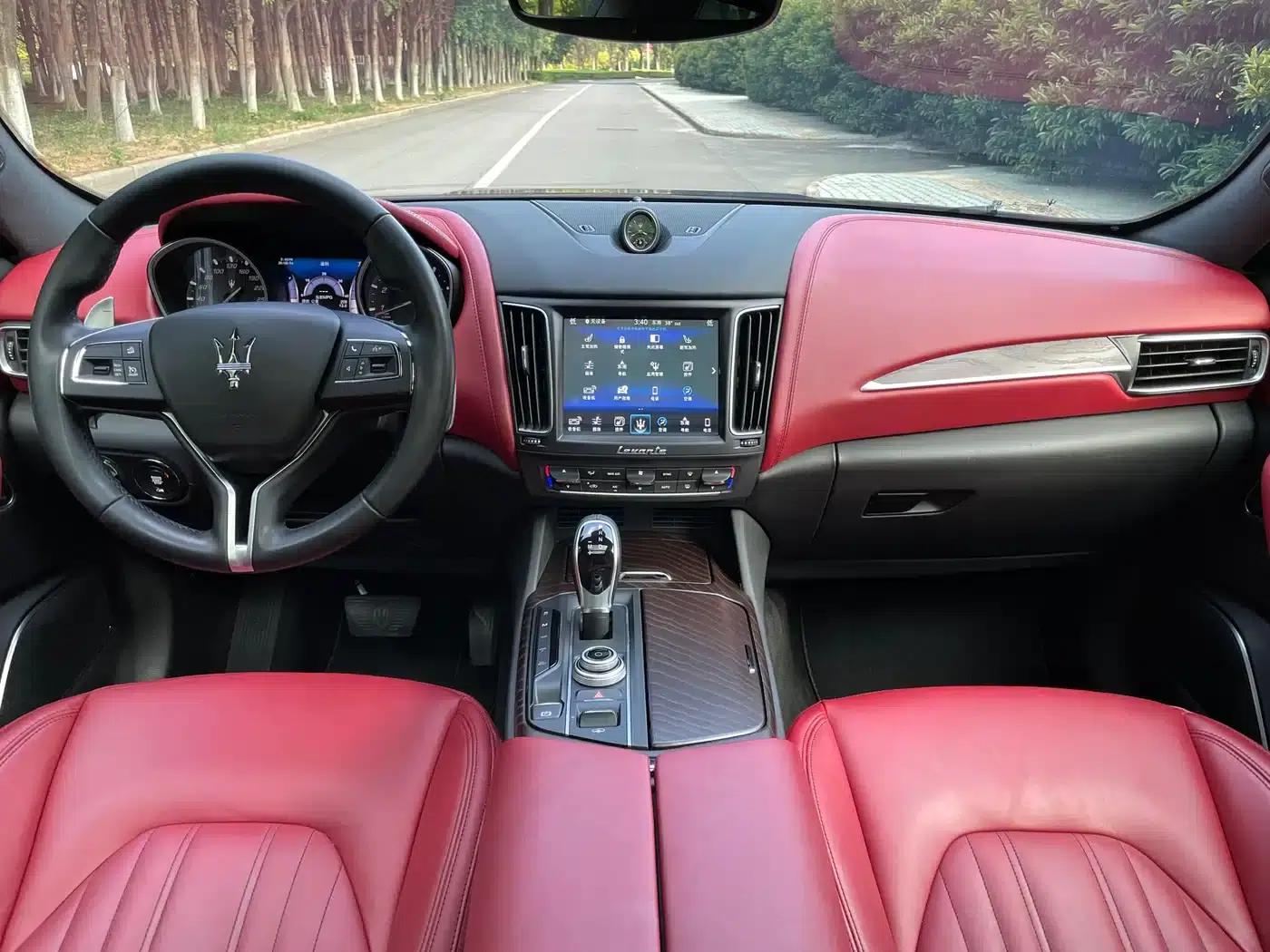 2016 Levante 3.0T Standard Edition — миниатюра 14