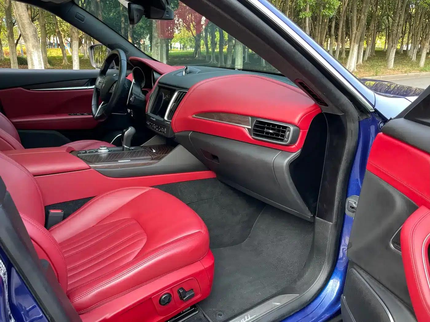 2016 Levante 3.0T Standard Edition — миниатюра 20