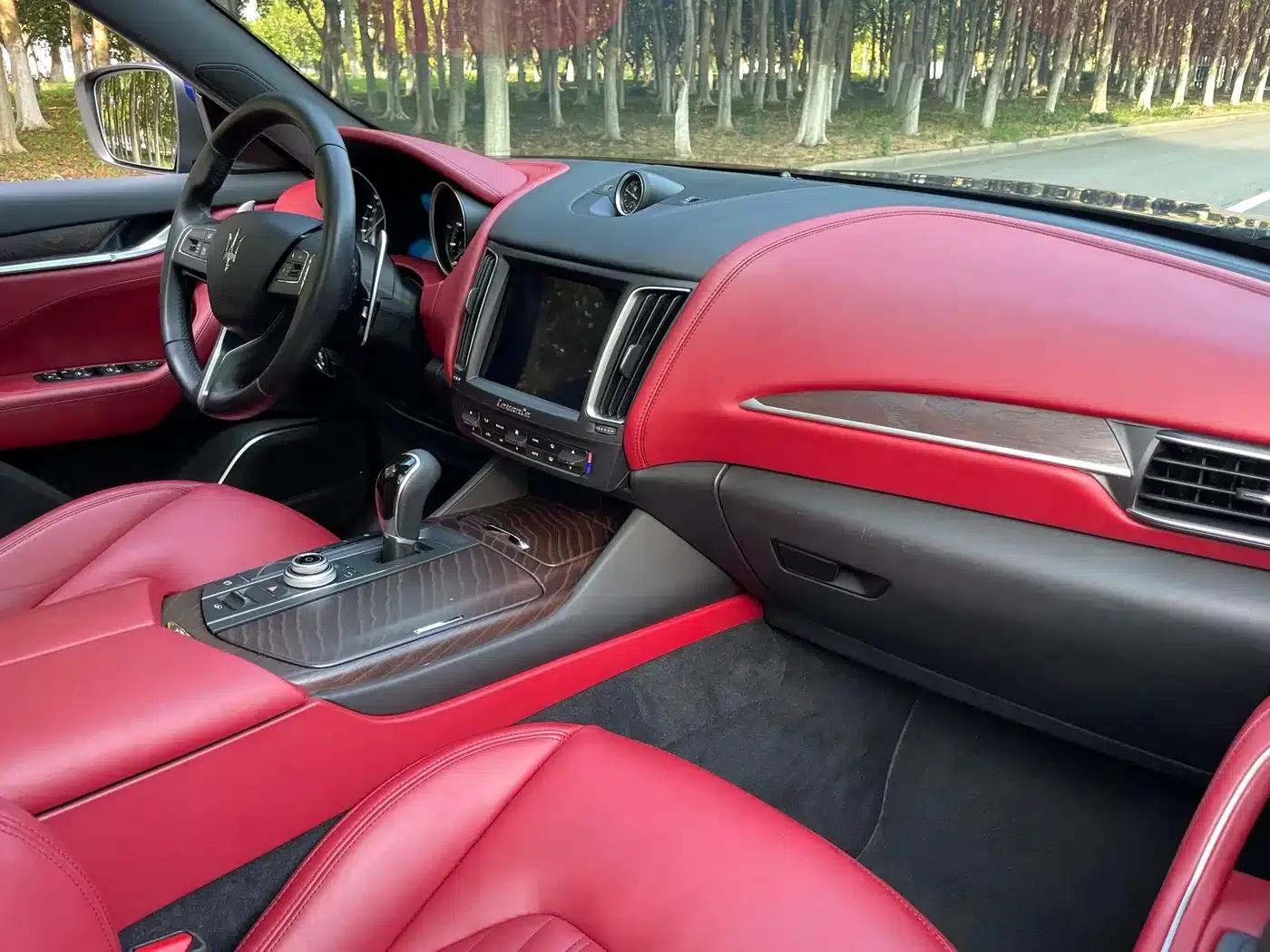 2016 Levante 3.0T Standard Edition — миниатюра 21