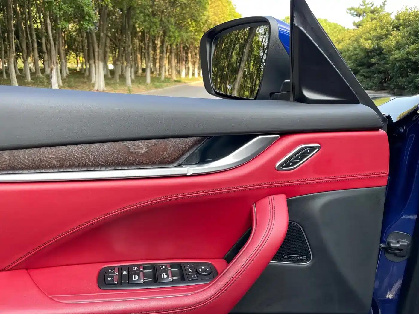 2016 Levante 3.0T Standard Edition — миниатюра 7