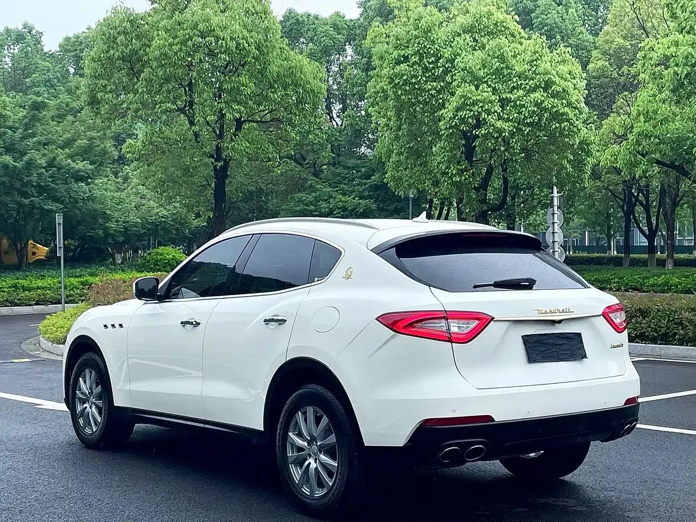 2016 Levante 3.0T Standard Edition — миниатюра 5