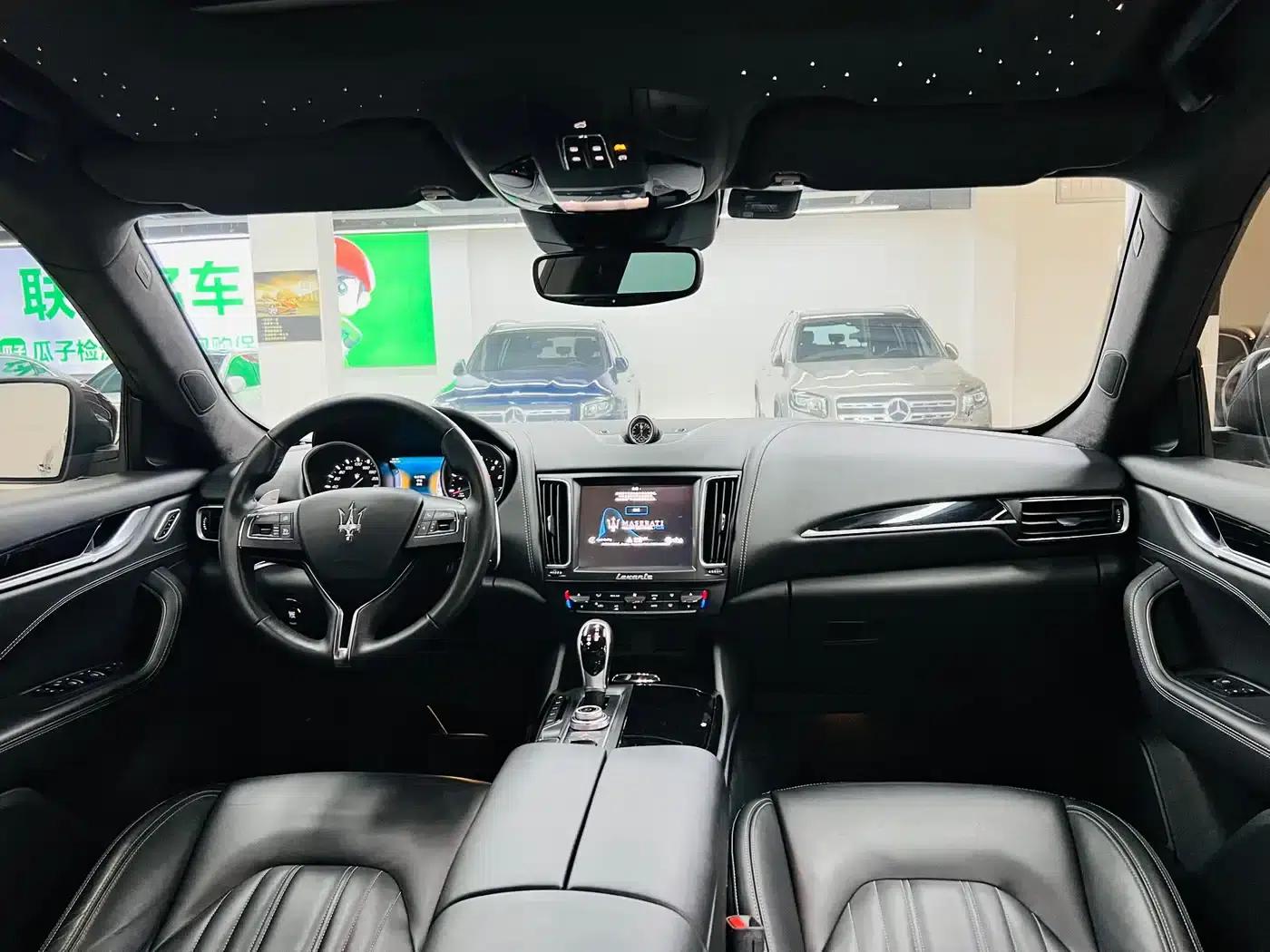 2016 Levante 3.0T Standard Edition — миниатюра 14
