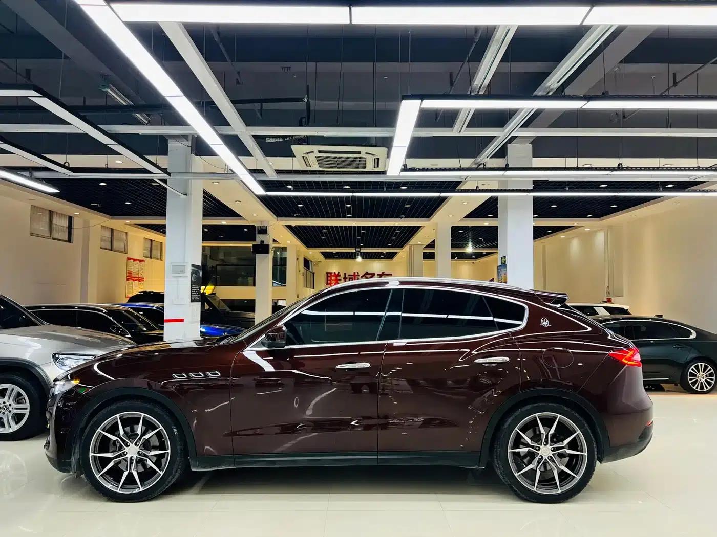 2016 Levante 3.0T Standard Edition — миниатюра 15