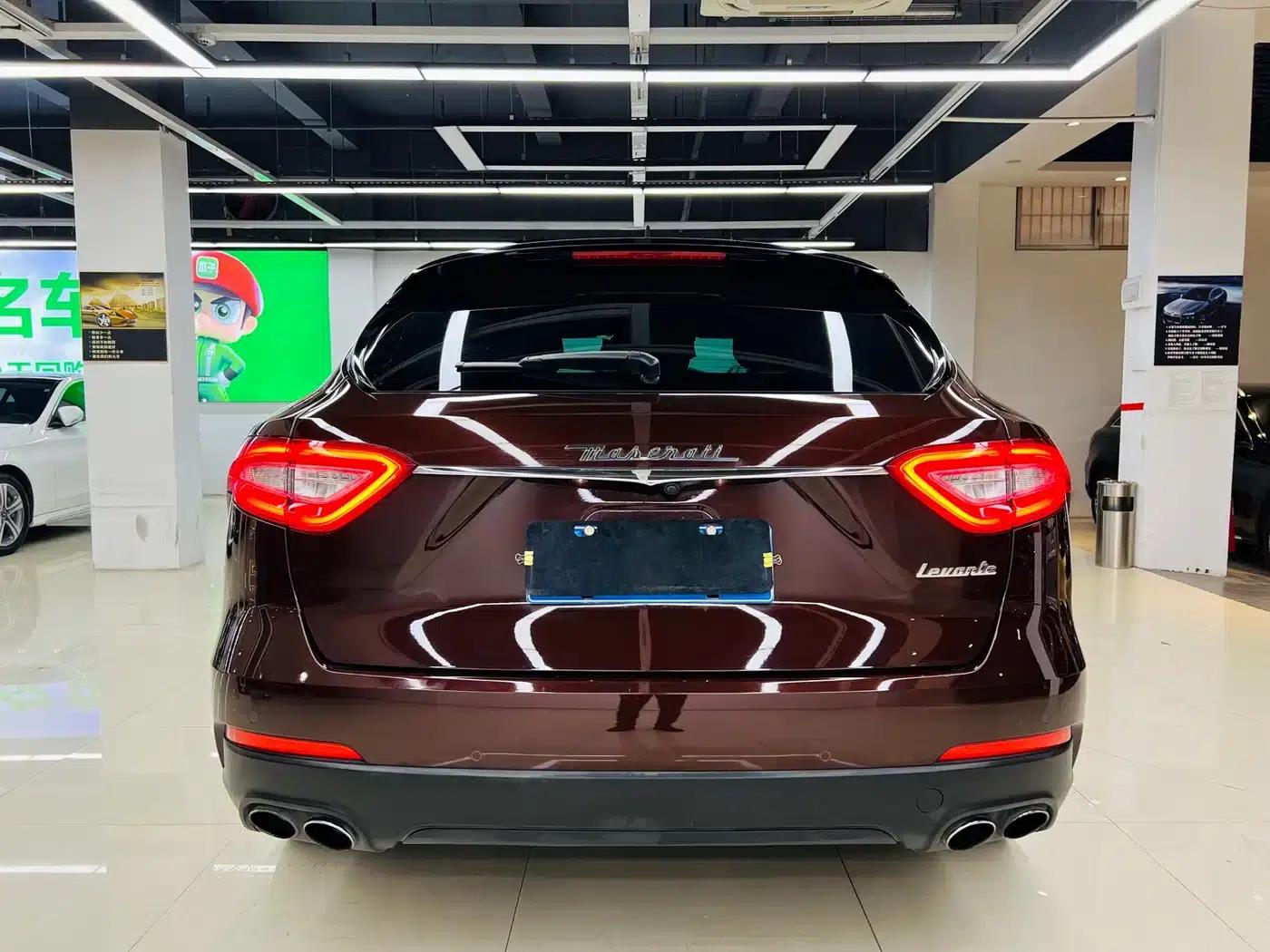 2016 Levante 3.0T Standard Edition — миниатюра 17