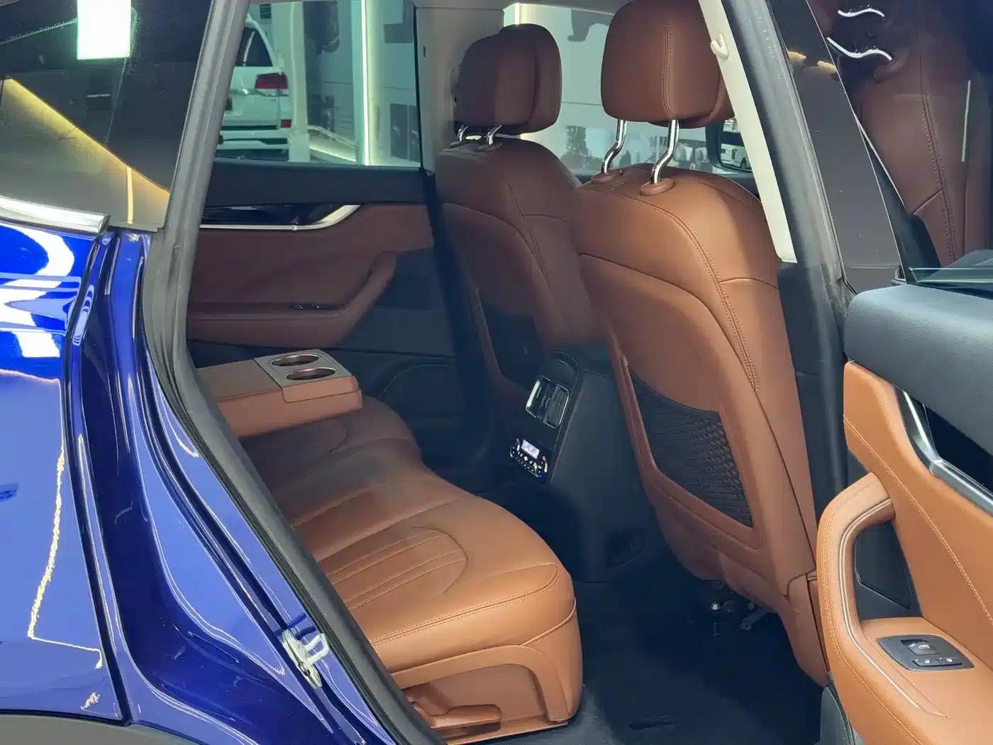 2016 Levante 3.0T Standard Edition — миниатюра 12