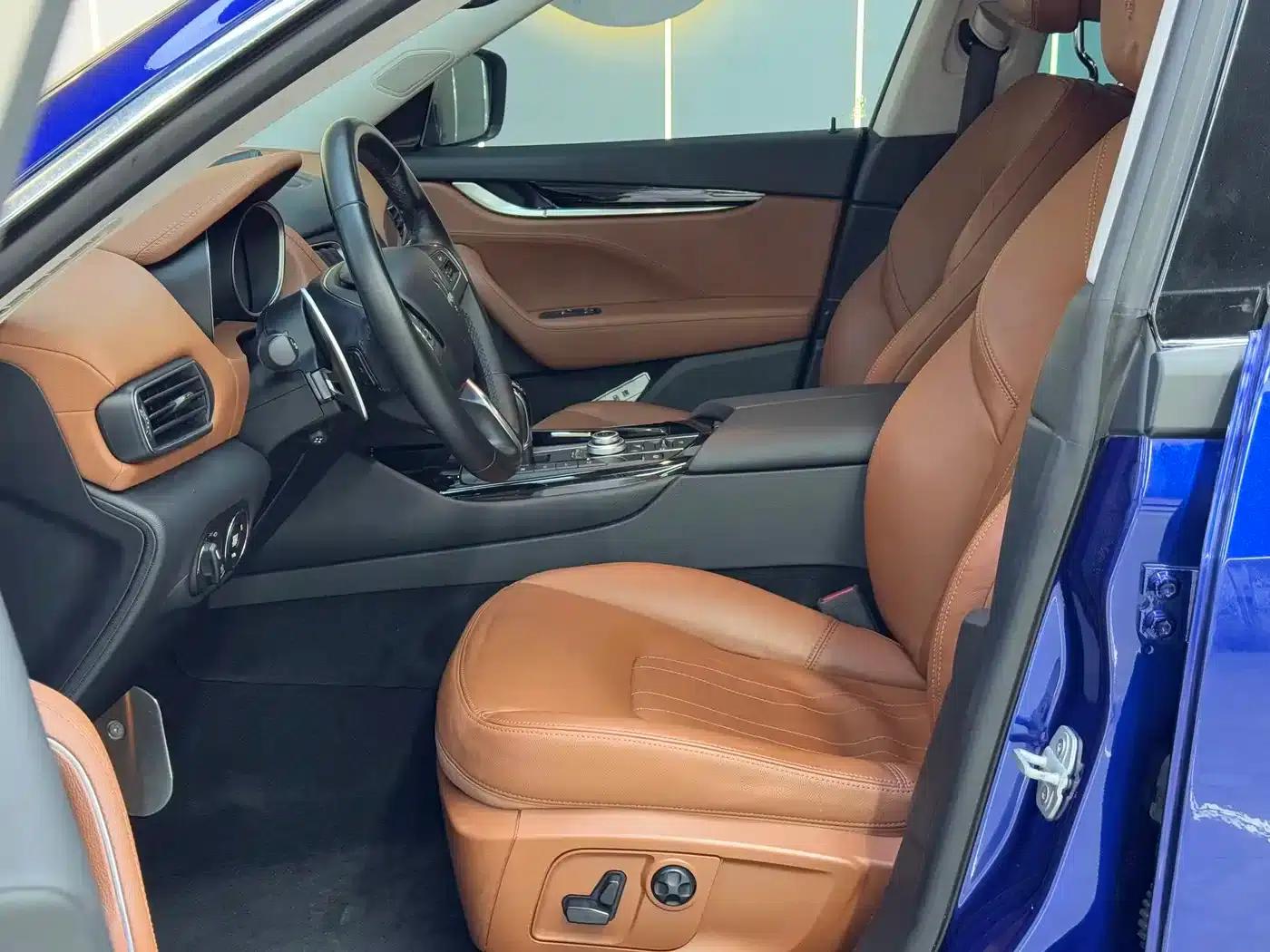 2016 Levante 3.0T Standard Edition — миниатюра 8