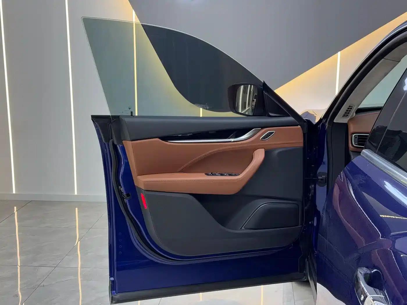 2016 Levante 3.0T Standard Edition — миниатюра 10