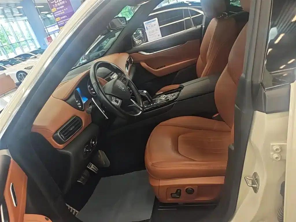 2019 Levante 3.0T Standard Edition (China VI Emission Standard) — миниатюра 15