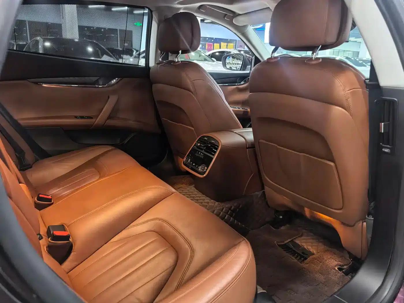 2018 Quattroporte 3.0T Standard Edition — миниатюра 14