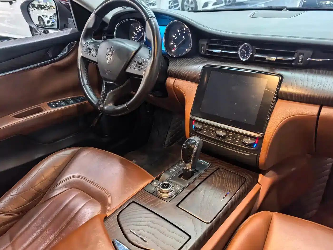 2018 Quattroporte 3.0T Standard Edition — миниатюра 15