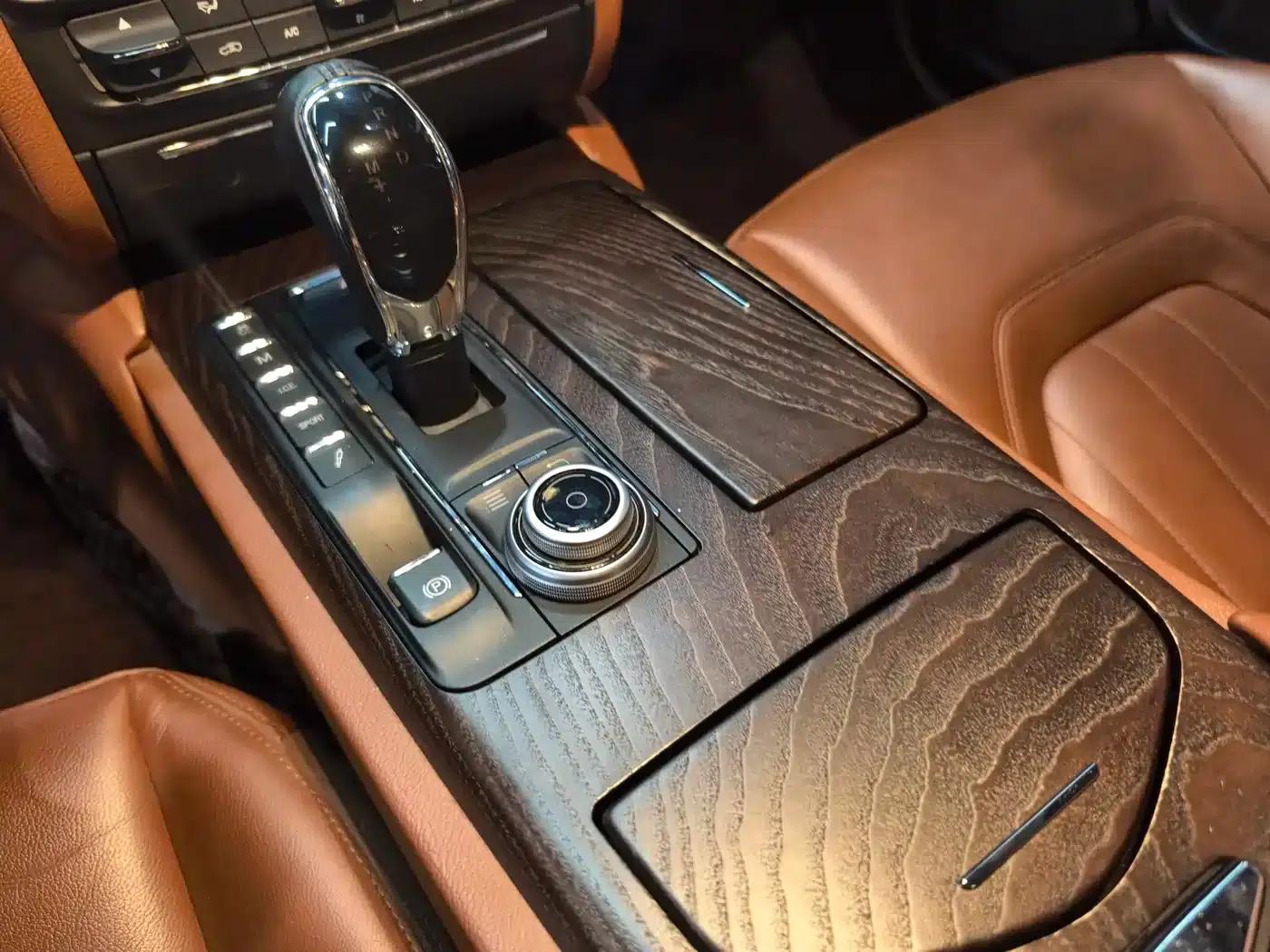 2018 Quattroporte 3.0T Standard Edition — миниатюра 8