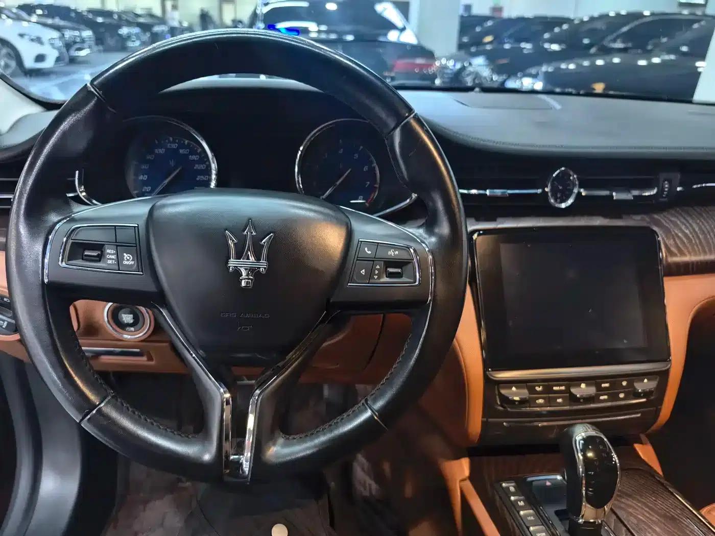 2018 Quattroporte 3.0T Standard Edition — миниатюра 10