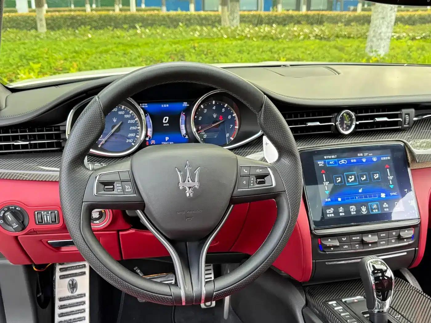 2018 Quattroporte 3.0T Sport Edition — миниатюра 3