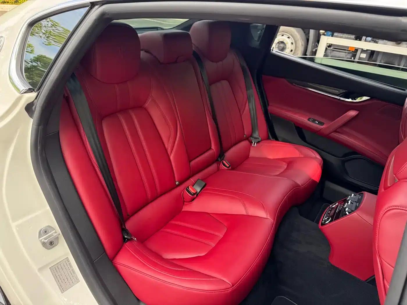 2018 Quattroporte 3.0T Sport Edition — миниатюра 6