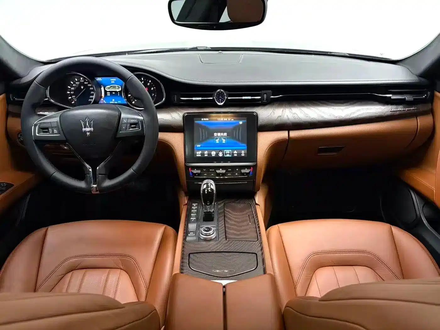 2018 Quattroporte 3.0T Standard Edition — миниатюра 5