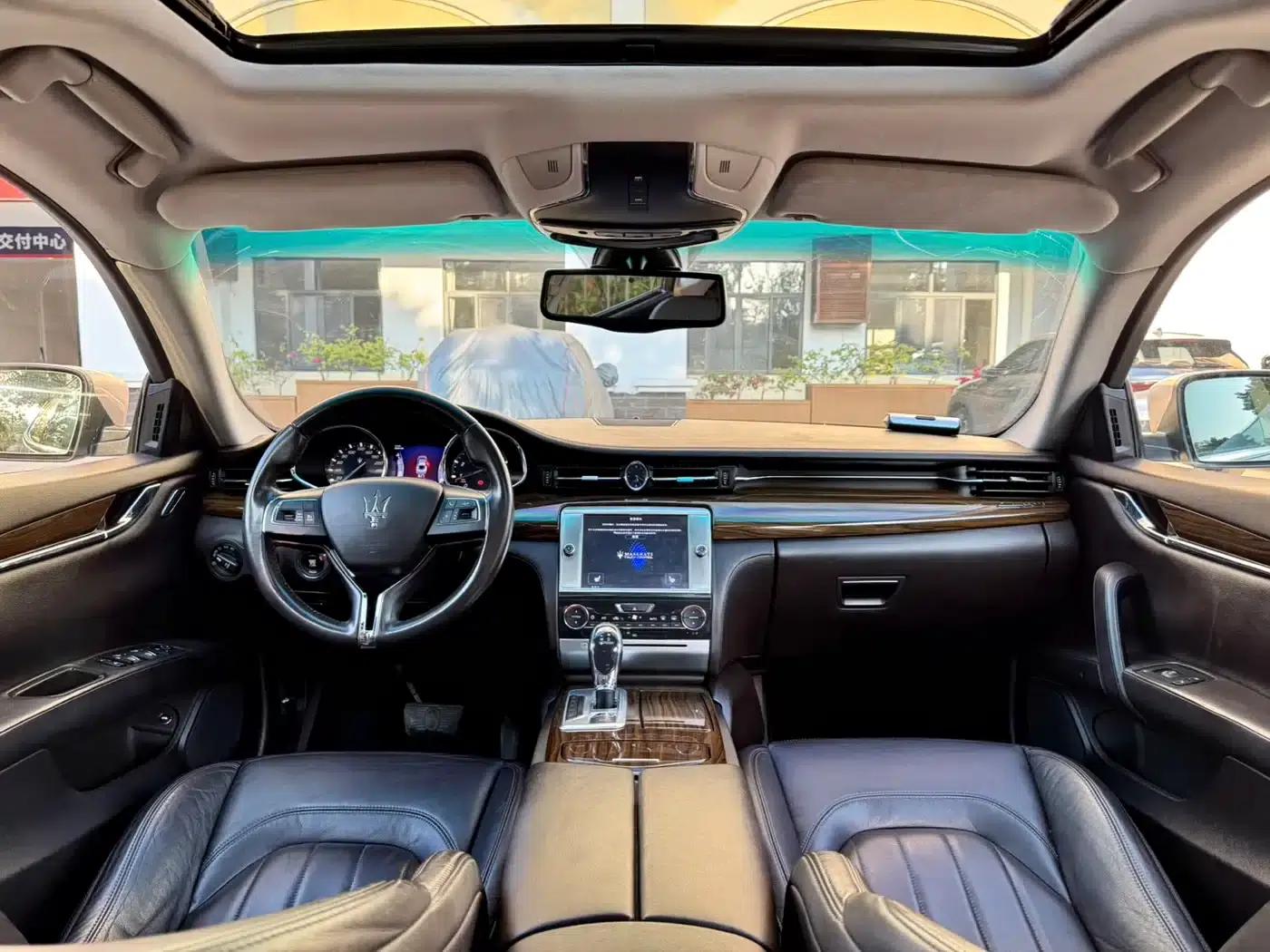 Presidential Edition 2013 3.0T Standard Edition — миниатюра 16