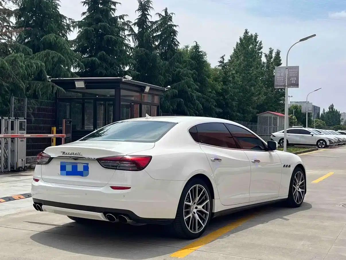 Presidential Edition 2013 3.0T Standard Edition — миниатюра 5