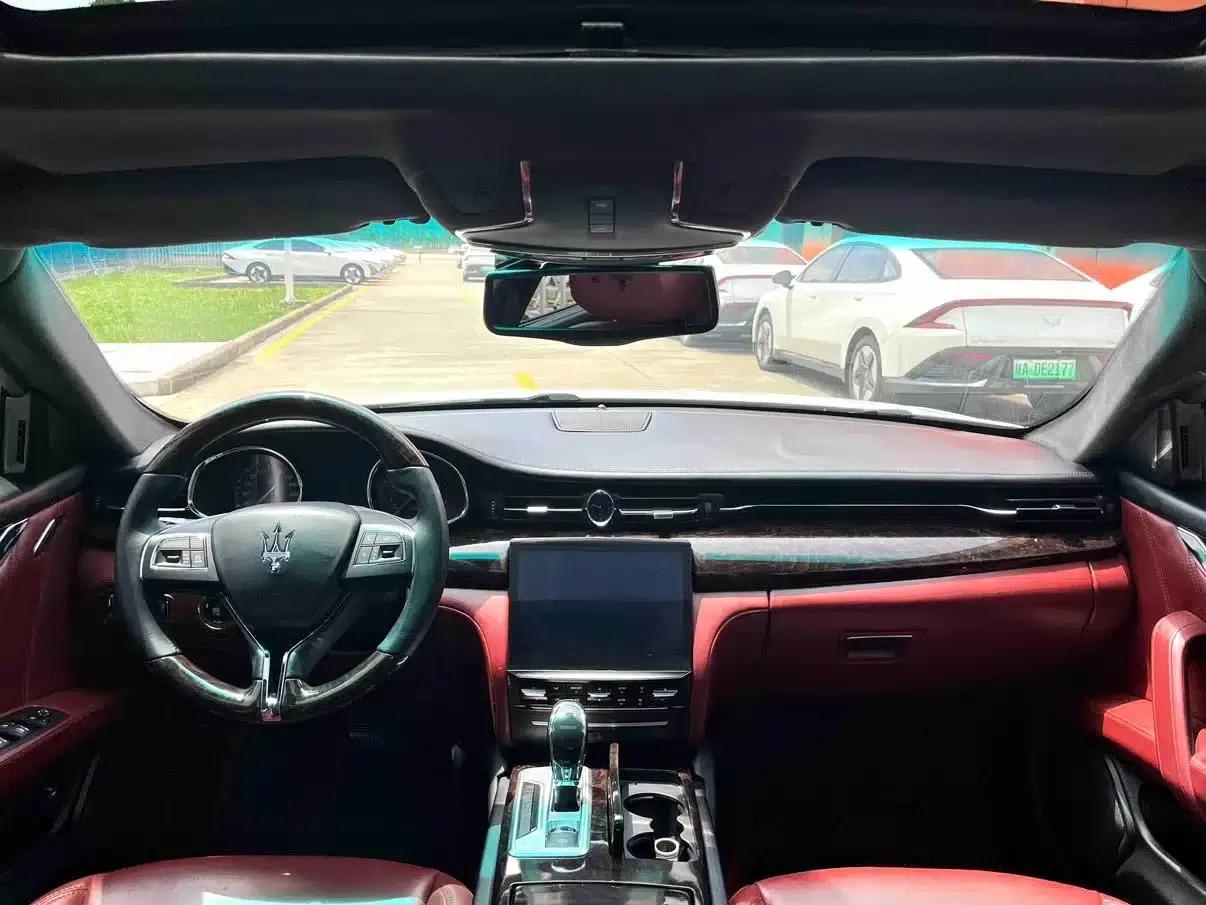 Presidential Edition 2013 3.0T Standard Edition — миниатюра 7