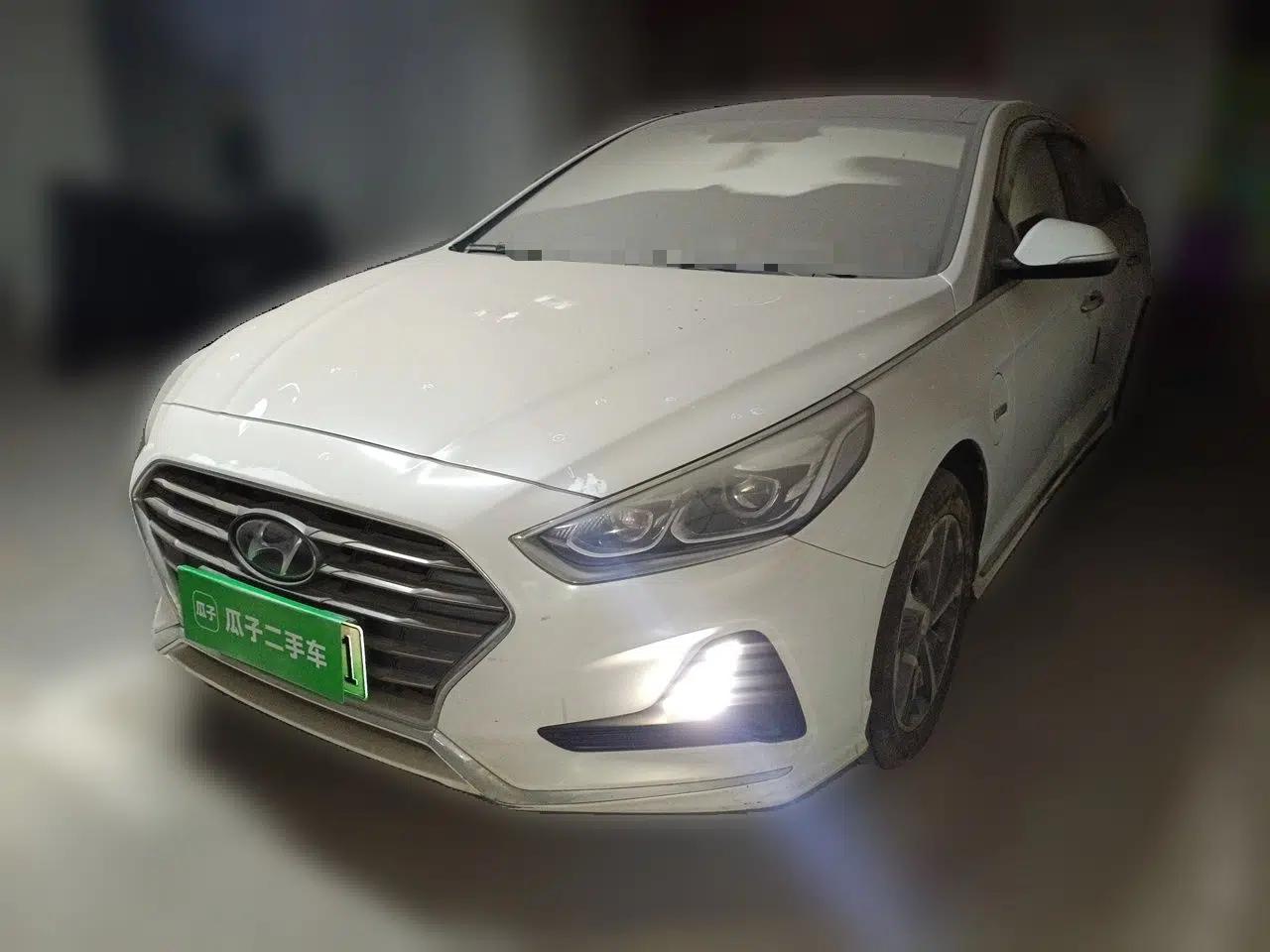 Hyundai Sonata Plug-in Hybrid 2018 2.0 PHS Smart Connect Version China VI Standard — миниатюра 1