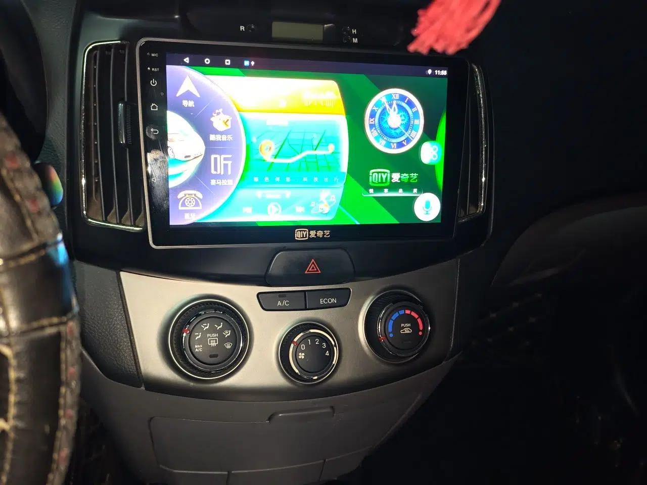 Hyundai Celesta 2011 1.6L Automatic Comfort Edition — миниатюра 14