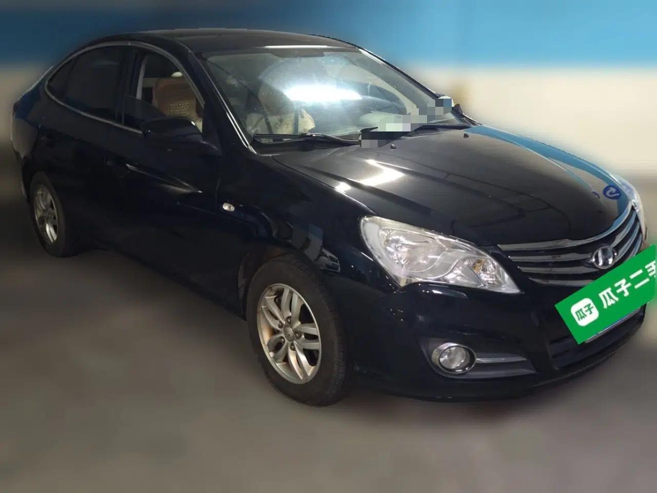 Hyundai Celesta 2011 1.6L Automatic Comfort Edition — миниатюра 3