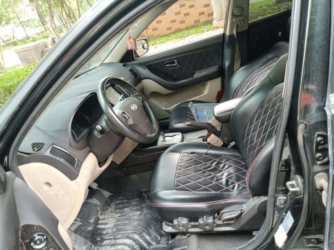 Hyundai Celesta 2011 1.6L Automatic Luxury Version — миниатюра 16