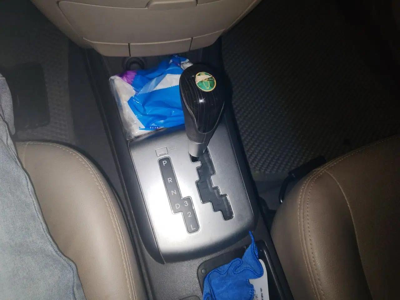 Hyundai Celesta 2011 1.6L Automatic Comfort Edition — миниатюра 15