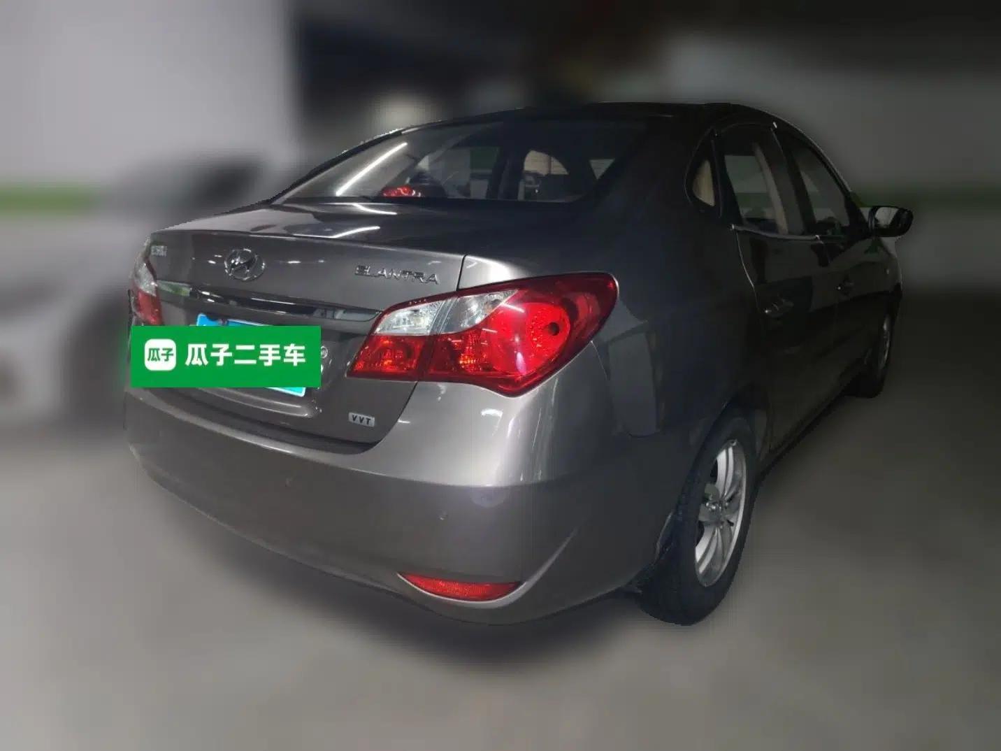 Hyundai Celesta 2011 1.6L Automatic Comfort Edition — миниатюра 6