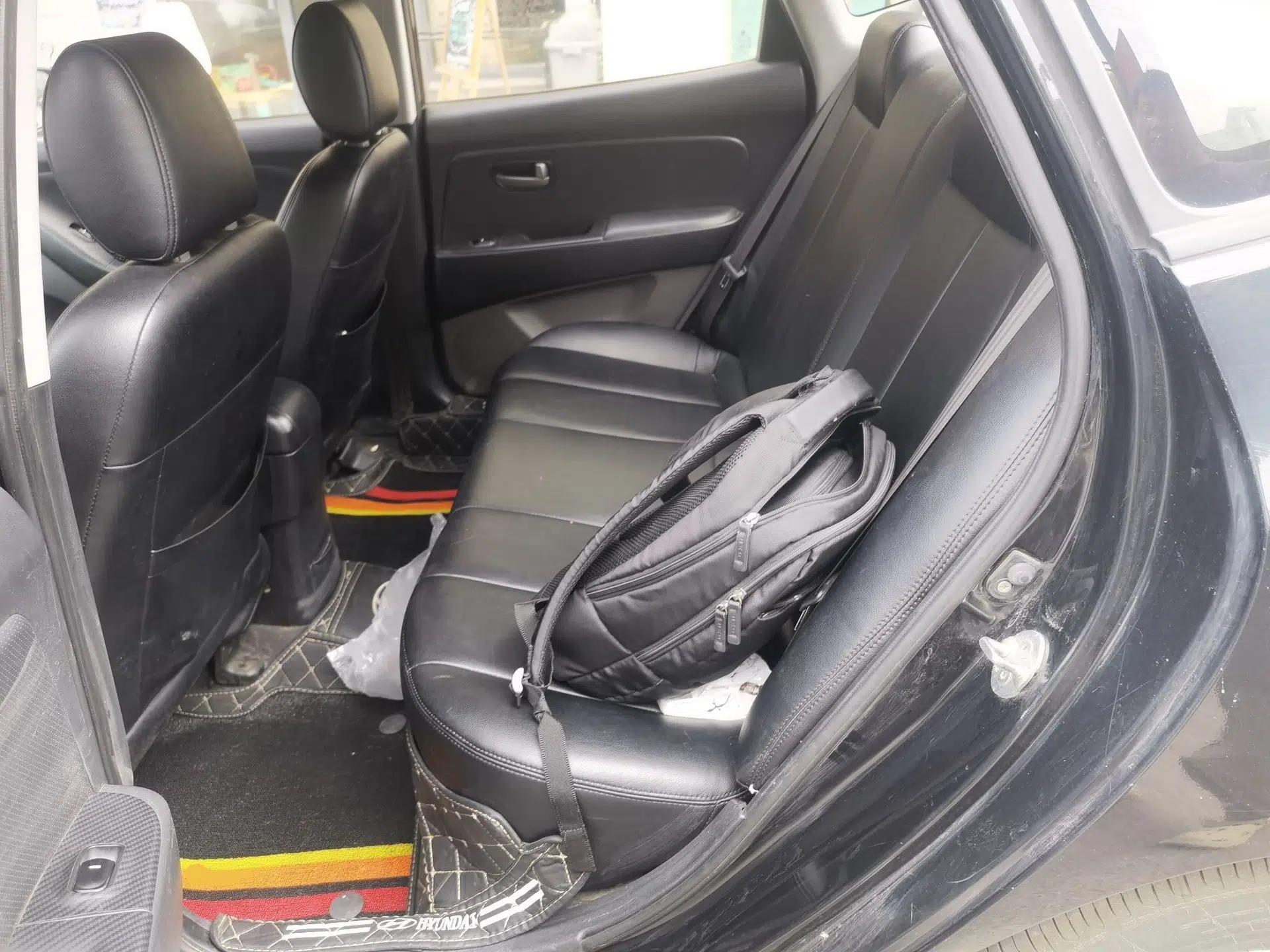 Hyundai Celesta 2011 1.6L Automatic Comfort Edition — миниатюра 18