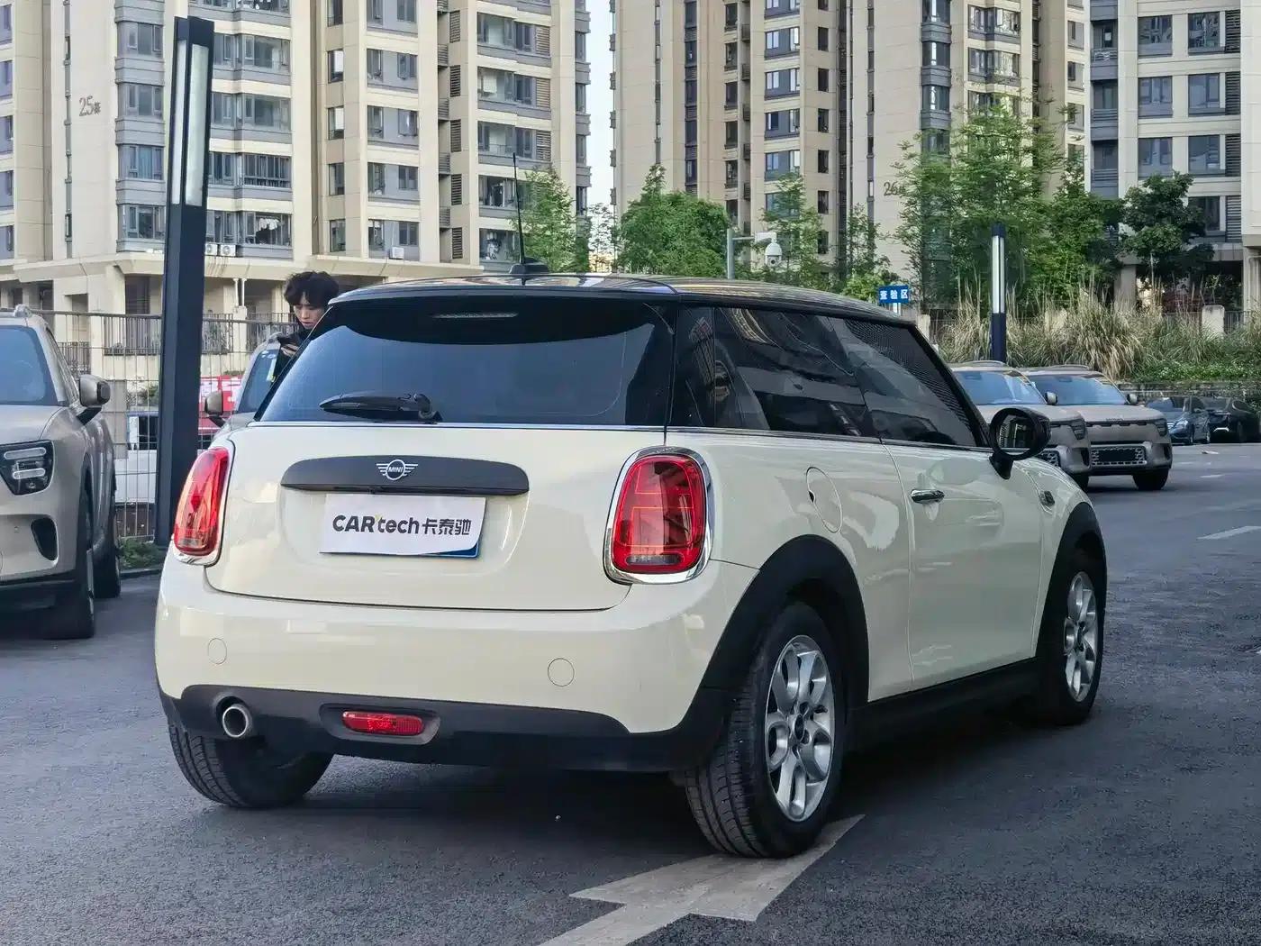 MINI 2020 1.5T ONE — миниатюра 4