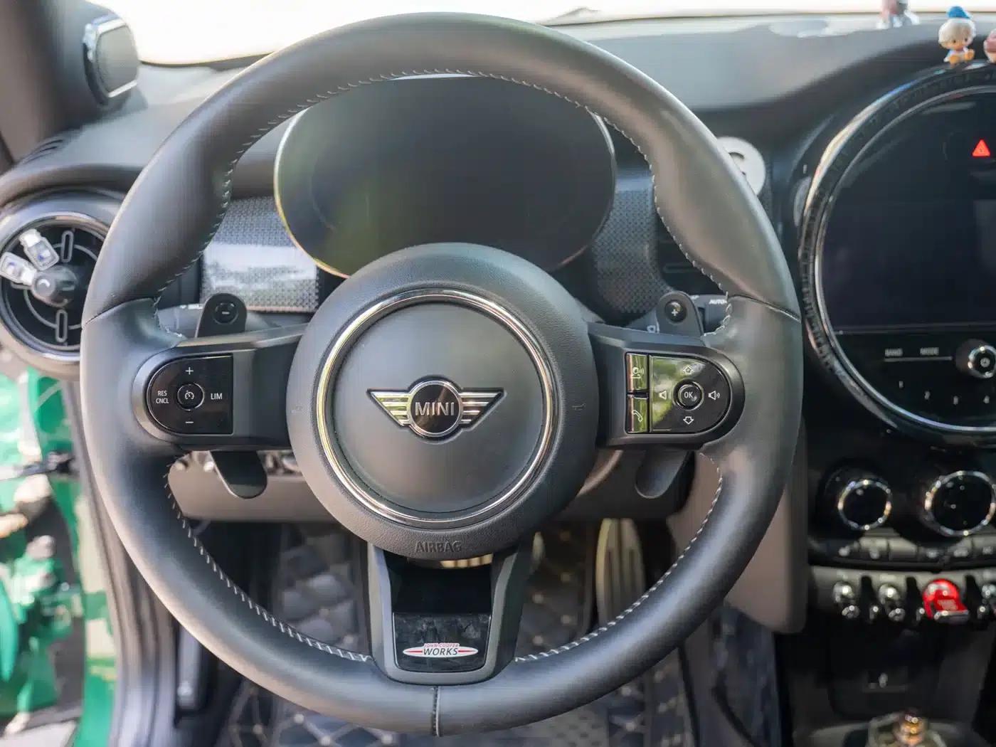 MINI 2022 2.0T COOPER S Black Label Special Edition — миниатюра 14