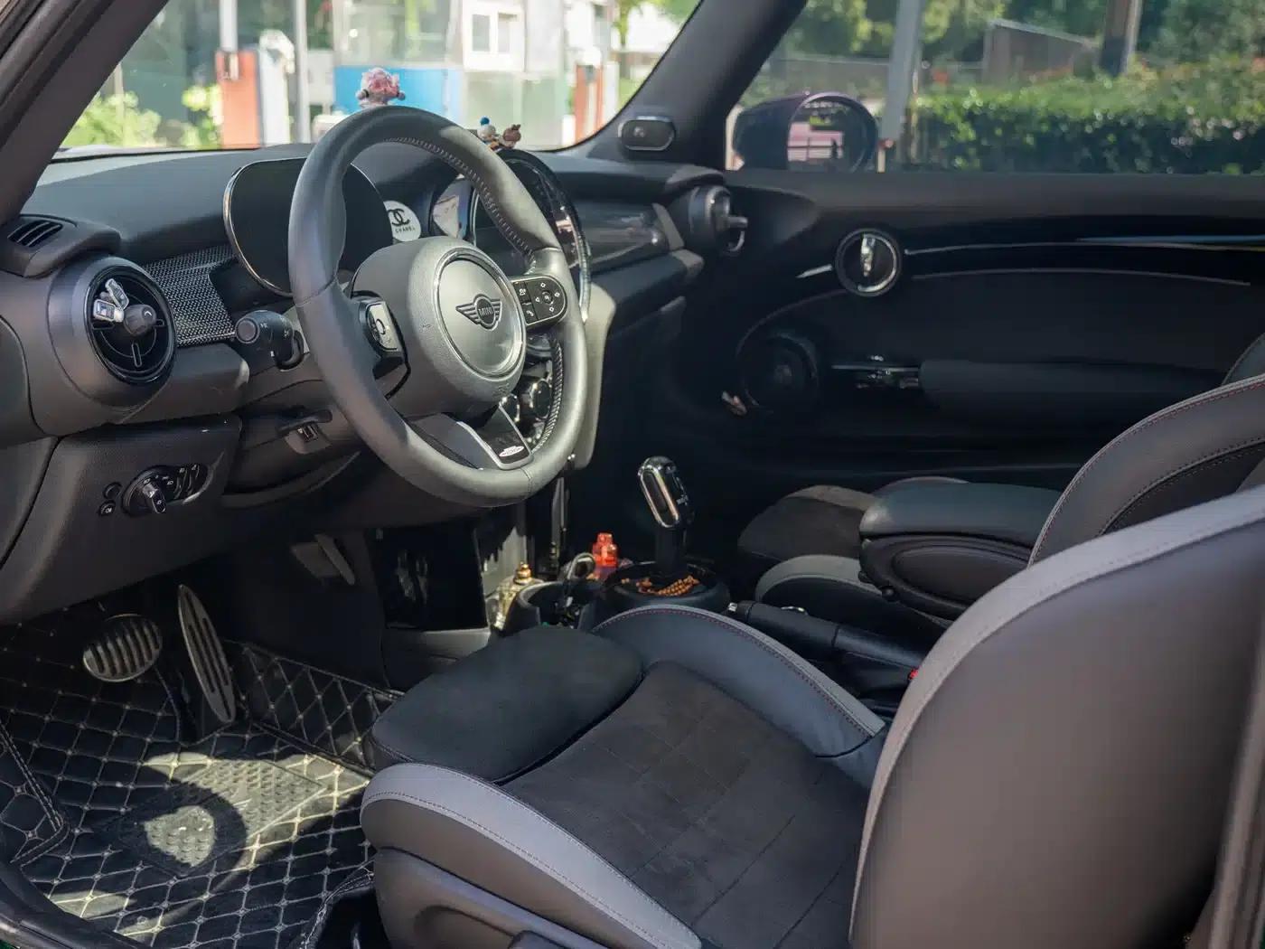 MINI 2022 2.0T COOPER S Black Label Special Edition — миниатюра 9