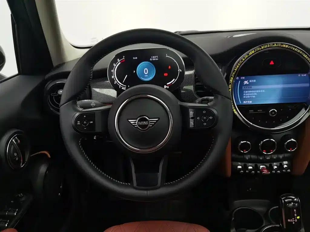 MINI 2022 1.5T COOPER Artist 5-Door Edition — миниатюра 11
