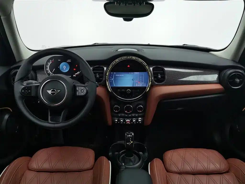 MINI 2022 1.5T COOPER Artist 5-Door Edition — миниатюра 5