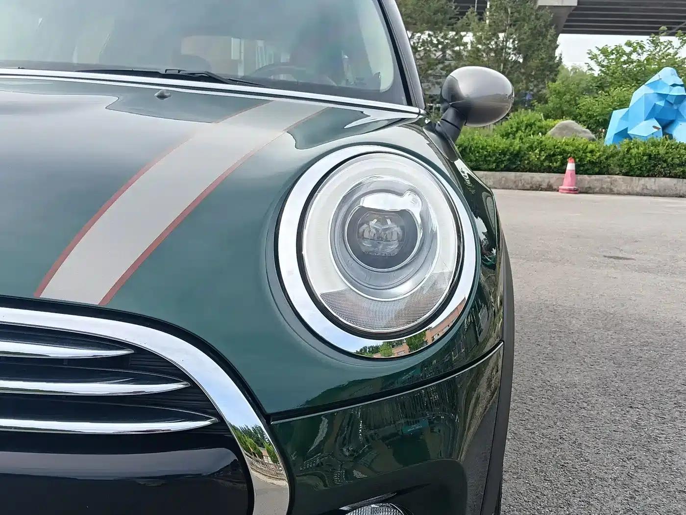 2016 MINI 1.5T COOPER SEVEN 5-Door — миниатюра 3