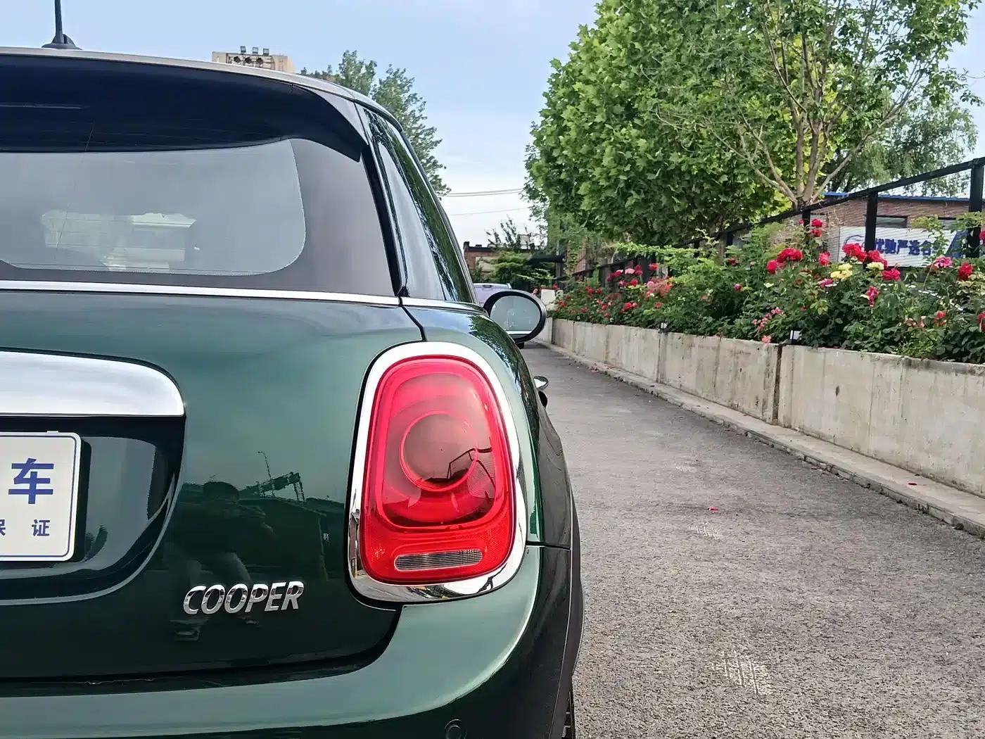 2016 MINI 1.5T COOPER SEVEN 5-Door — миниатюра 10