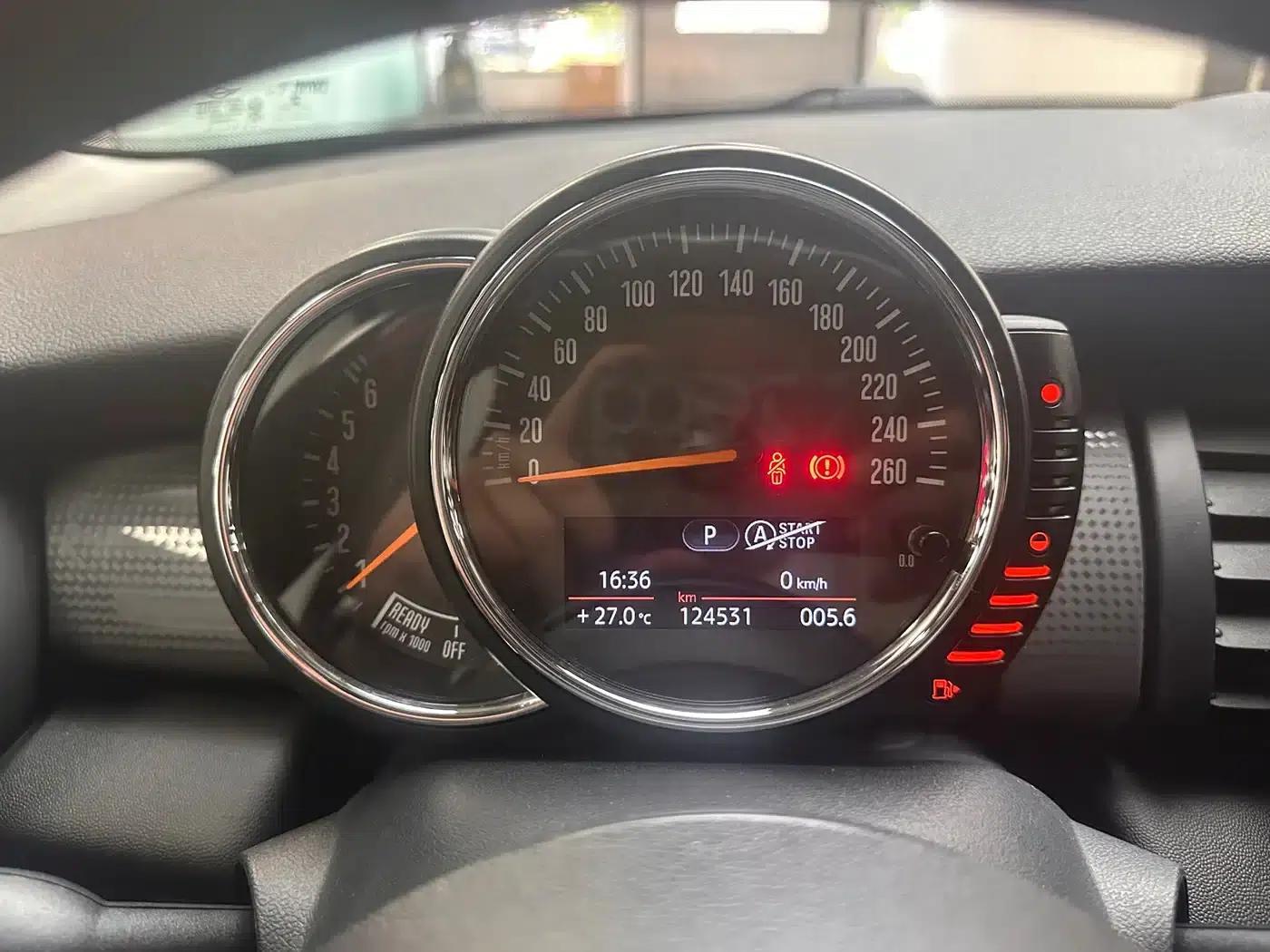 2014 MINI 1.5T COOPER Fun — миниатюра 17