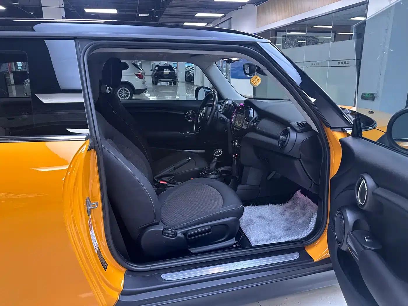 2014 MINI 1.5T COOPER Fun — миниатюра 10
