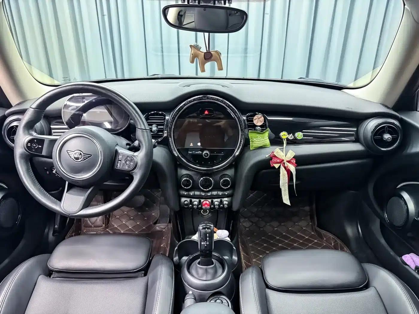 MINI 2022 1.5T COOPER Artist — миниатюра 4