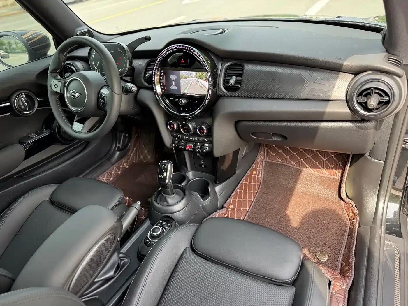 MINI 2023 1.5T COOPER King's Cross Special Edition — миниатюра 18