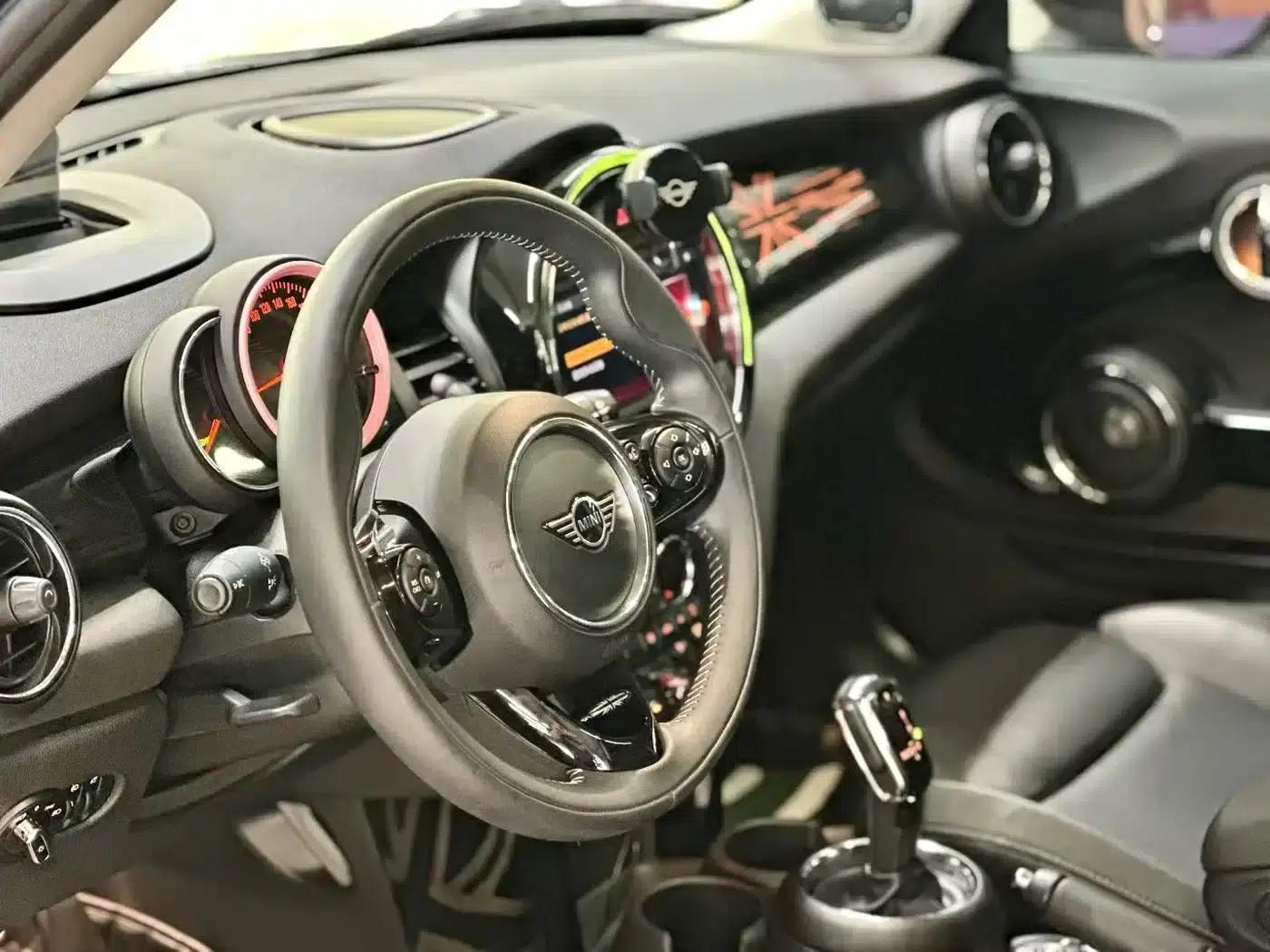 MINI 2020 1.5T COOPER Artist — миниатюра 5