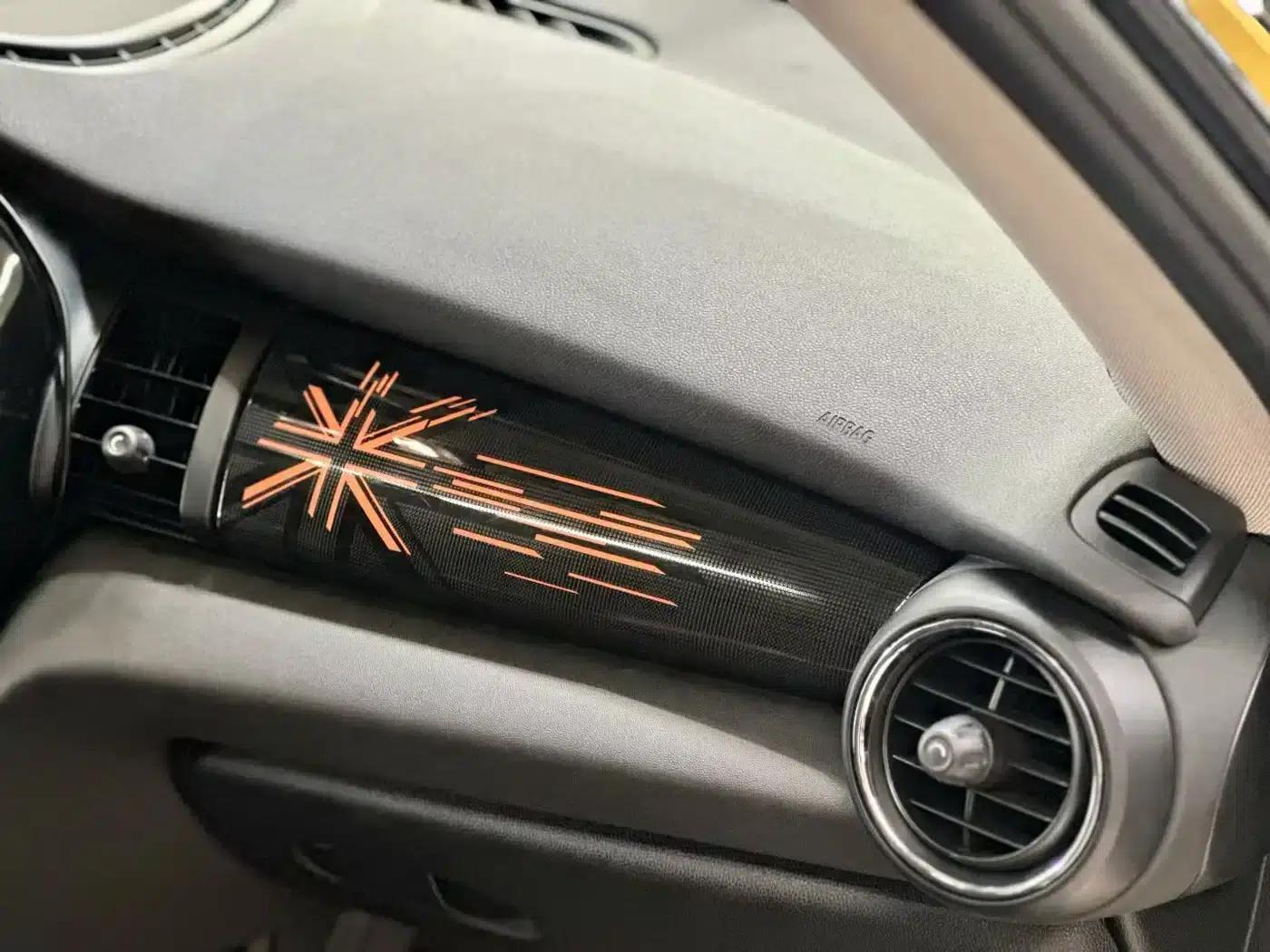 MINI 2020 1.5T COOPER Artist — миниатюра 7