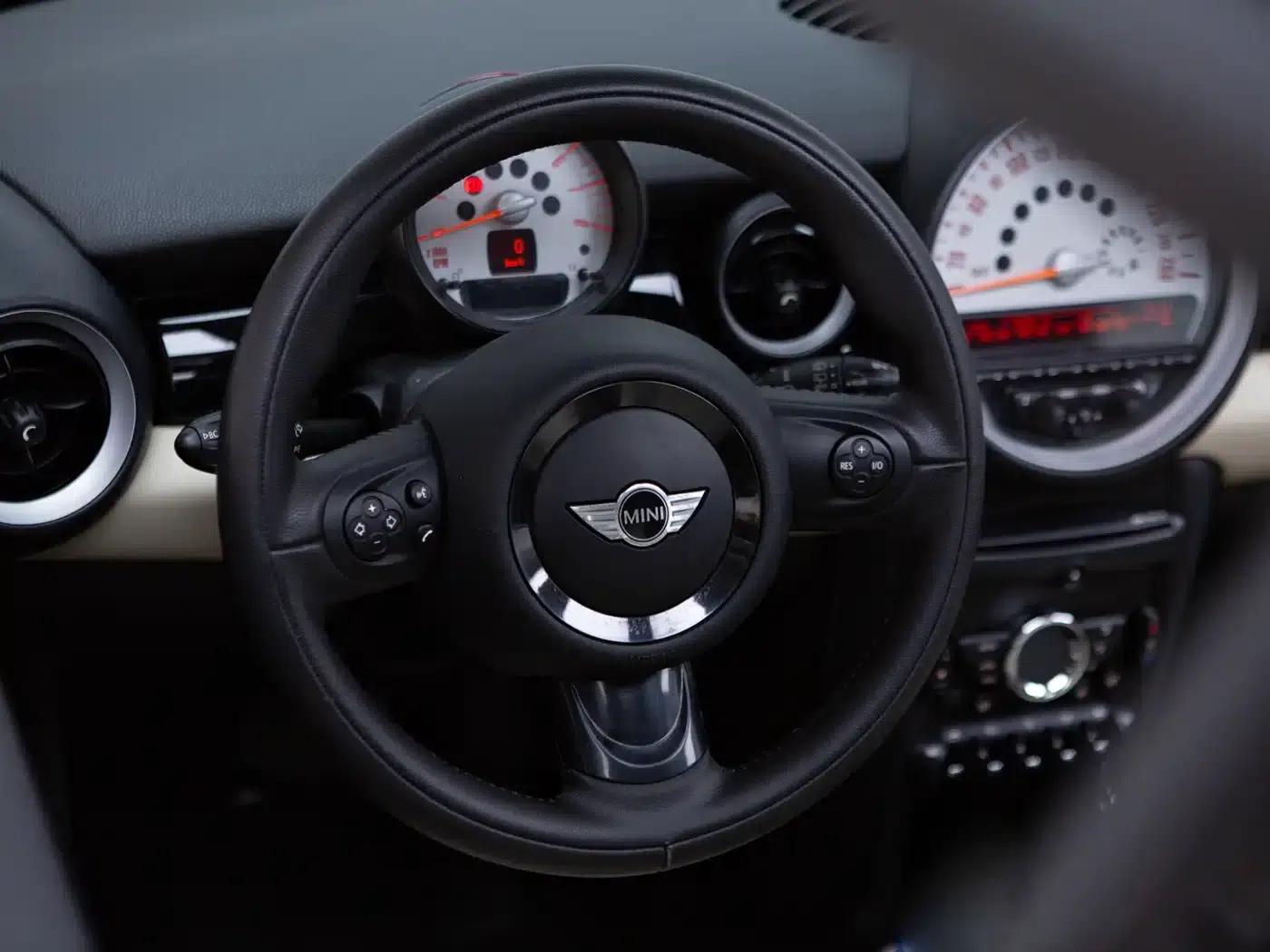 MINI 2011 1.6L COOPER Excitement — миниатюра 9