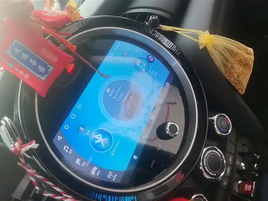 MINI 2016 1.2T ONE Pioneer — миниатюра 13