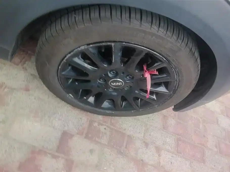 MINI 2016 1.2T ONE Pioneer — миниатюра 6