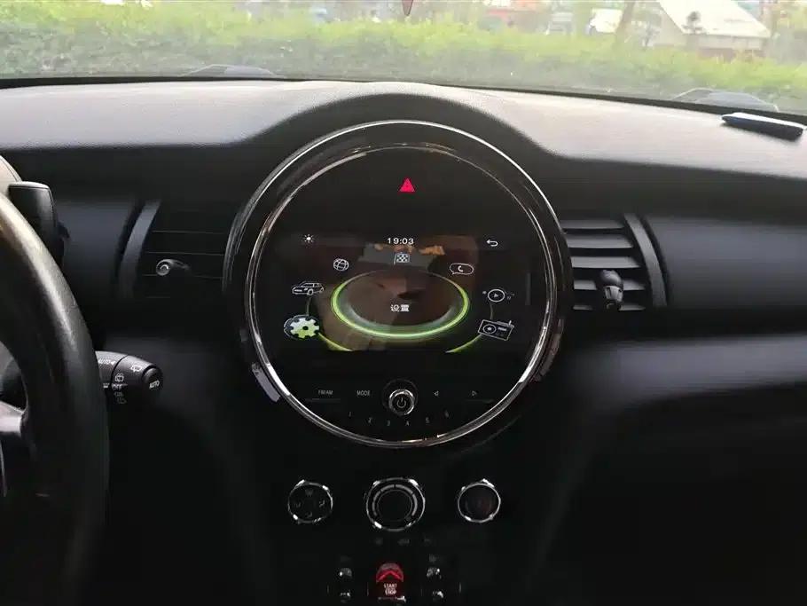 2016 MINI 1.2T ONE 5-Door — миниатюра 13