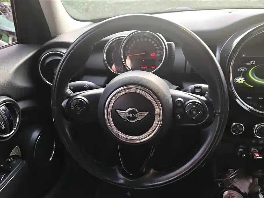 2016 MINI 1.2T ONE 5-Door — миниатюра 15